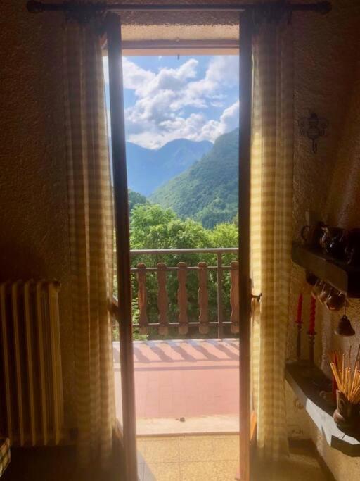 Appartamento Panoramico Casa Gerro Averara ภายนอก รูปภาพ